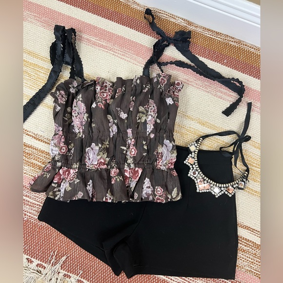 Like New Brock Collection x H&M Floral Ribbon Straps Corset Tank Top 🤎 - Picture 6 of 10